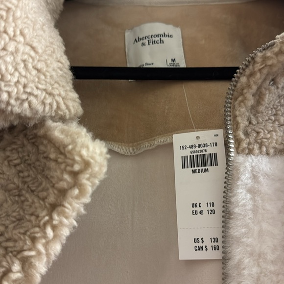 Patchwork Sherpa and Fur Jacket - Picture 4 of 6